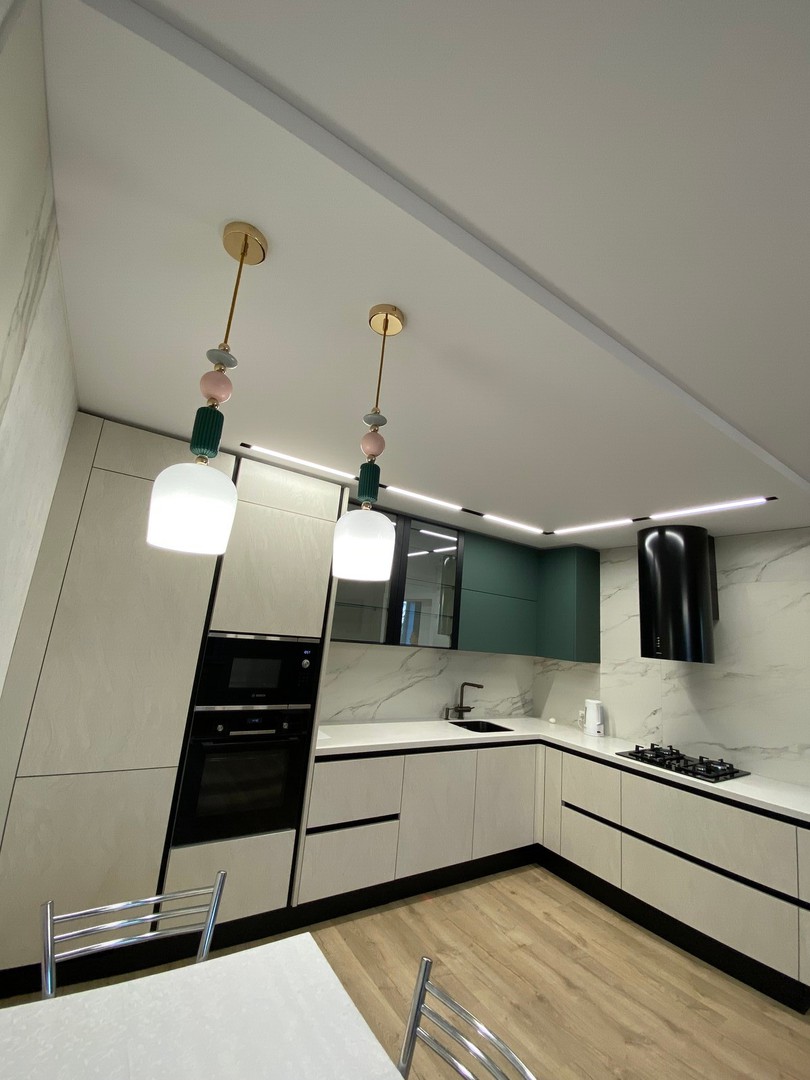 Тканевые натяжные потолки Descor (Германия) для кухни с установкой в Острогожске